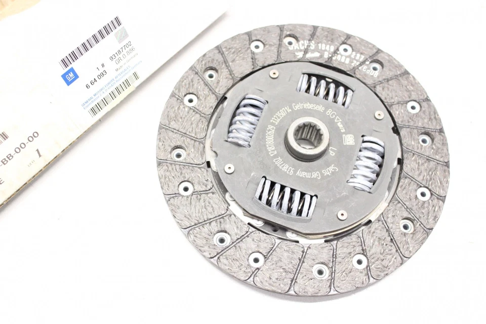 ORIGINAL OPEL Corsa B 1.0i 12V Kupplungsscheibe 93187702 OVP - Bild 1 von 1