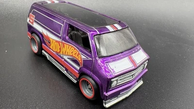 Dodge Van suelta Hot Wheels 2020 edición coleccionista personalizada '77 Foto 1 de 4