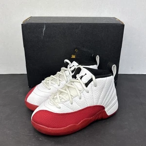 Zapatos deportivos retro Air Jordan 12 para niños pequeños cereza 850000-116 talla 8C - Imagen 1 de 12