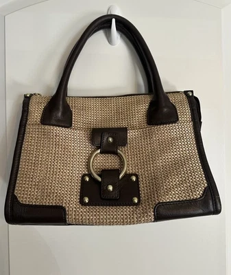 Bolso de Mano SEQUOIA PARIS Cuero Marrón Tejido con Mango Anillo Dorado Acentos Usado en Excelente Condición Foto 1 de 4