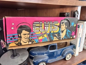 Rare Vintage ELVIS PRESLEY  trading card box Holland  70s - Picture 1 of 13