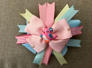 Girls Hair Bow, Hand Made, 6”, Alligator Clip, Baby Bird Themed - Picture 1 of 2