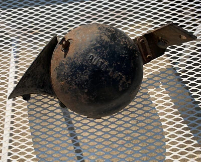 Автомобильный гудок Auto Lite Hi Note HAB 60 с кронштейном - Изображение 1 из 4