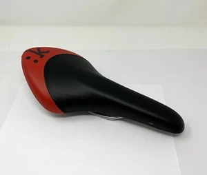 Fizik Arione Wing Flex Tri 2 Hollow Manganese Saddle - Picture 1 of 9