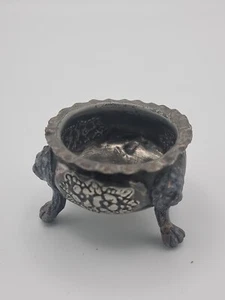 Electro Plate Sheffield Salt Cellar With 3 Lion Mast Feet - Picture 1 of 13