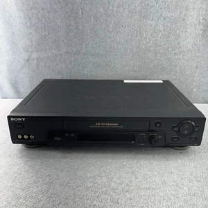 Sony SLV-N71 VCR 4 testine hifi stereo lettore/registratore VHS testato senza telecomando vintage - Foto 1 di 15