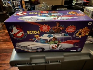BRAND NEW ECTO 1 REAL GHOSTBUSTERS WALMART VINTAGE REISSUE MISB - Picture 1 of 1