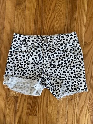 Pantalones Cortos American Eagle Blanco Leopardo Cintura Alta Elastizados 2 Nuevos Sin Etiquetas Foto 1 de 4