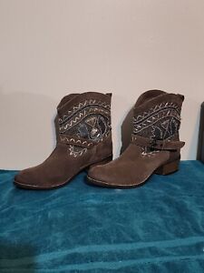 Naughty Monkey Leather Boots Womens 8 Brown Cow Suede Stacked Heel Ankle Bootie
