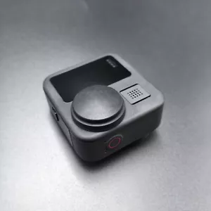 Cámara de Acción Digital HD Video Gopro MAX 360 16MP Impermeable con Accesorios - Imagen 1 de 7