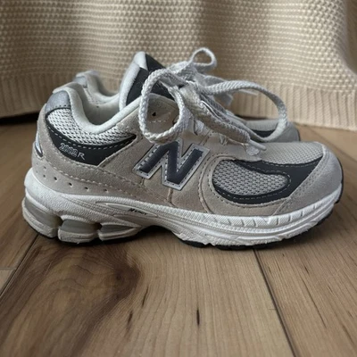 New Balance 2002R Sandstone Magnet PC2002FA Niños 11 Jóvenes Correr Zapatos Atléticos Foto 1 de 4