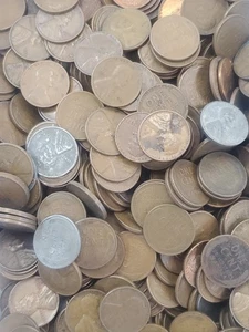 Lot of 500 UNSEARCHED Mixed Wheat Cents - 500 Count Bag - Picture 1 of 3