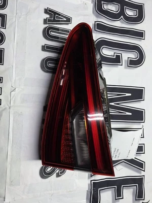 2018-2023 ALFA ROMEO STELVIO, Right Gate Inner Mount Tailight Assembly - Image 1 of 4