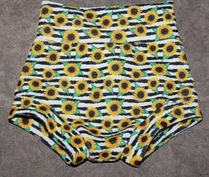 NEW! Striped Sunflower One of a kind Girl Baby bummie shorts Sz 0-6M  - Picture 1 of 2