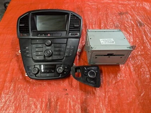 VAUXHALL INSIGNIA SAT NAV RADIO CD STEREO + SCREEN DISPLAY 22739813 CD 500 - Picture 1 of 11