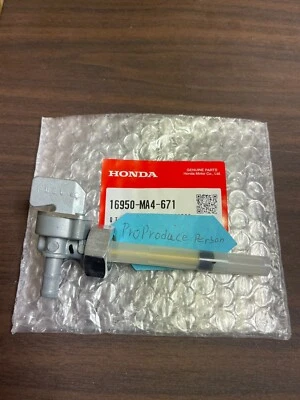 Genuine Honda Fuel Petcock CB750F CB900F VF700 VF750 Magna 16950-MA4-671 - image 1 of 4