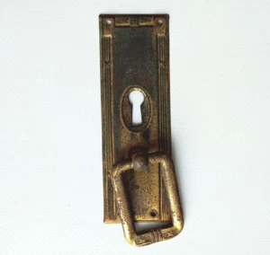 Old Furniture Handle With Keyhole Furniture Fitting Brass - Picture 1 of 2