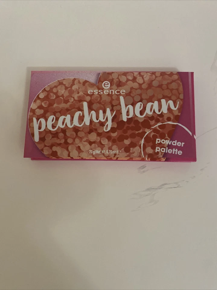 Essence Casey Holmes Powder Palette Peachy Bean. 20g. New In Pack. - Image 1 of 4