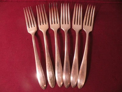 Set Of 6 Oneida Community 1914 PATRICIAN dinner forks 7 3/4" - Image 1 of 4