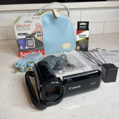 Canon VIXIA HF R700 HD Digital Camcorder Bundle 57X Advanced Zoom TESTED - Image 1 of 4
