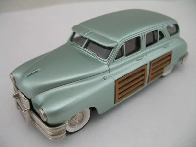 Coche modelo Brooklin BRK 43A: 1948 Packard Station sedán y portaequipajes, sin usar, en caja Foto 1 de 4