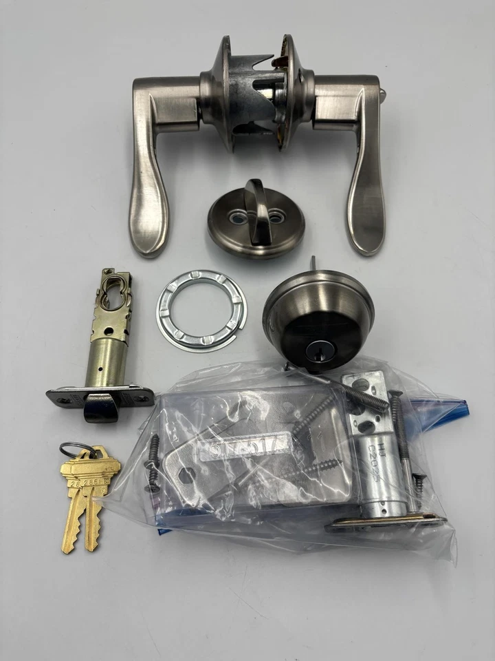 Schlage FB50 V Acc 619 Single Cylinder Deadbolt and Keyed Entry Accent - Image 1 of 4