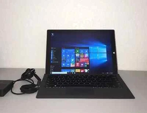 Microsoft Surface Pro 3 12" i5 / 128GB; Teclado Negro - Modelo 1631 - Imagen 1 de 3