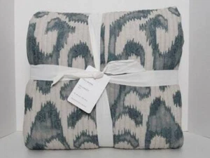 Pottery Barn Delancey Cotton Quilt, Full Queen Blue Multi NWT - Picture 1 of 5