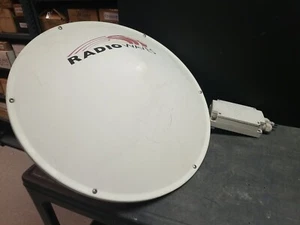 Antenne réflecteur parabolique performance standard 2' et récepteur Trango VRX5900 - Photo 1/11