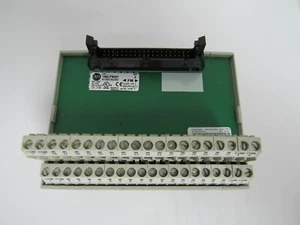ALLEN BRADLEY 1492-IFM40F SER A INTERFACE MODULE - Picture 1 of 6