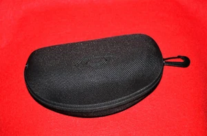 Oakley Sunglasses Case Storage Original OEM Zipper Black Large Molded - Picture 1 of 7