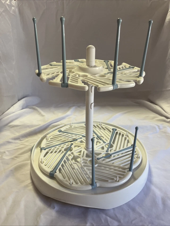 Estante de secado de biberones Munchkin con diseño multinivel Foto 1 de 3