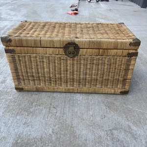 Vtg Chinoiserie Handwoven Wicker Trunk Blanket Chest w/ Brass Coffee Table - Picture 1 of 14