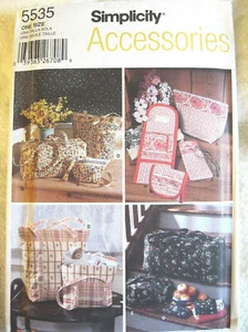 Simplicity 5535 Quilted BAGS Eyeglass CASE Change PURSE pattern 2003 Uncut - Picture 1 of 11