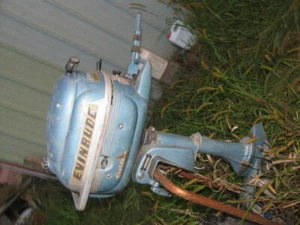 Evinrude  3  hp OUTBOARD Boat Freshwater  - Picture 1 of 4