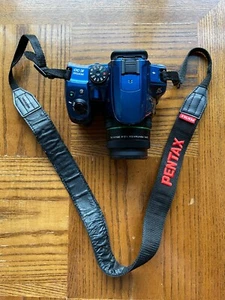 Pentax K-30 Crystal Blue with Lenses 35mm, 18-135mm - Picture 1 of 14