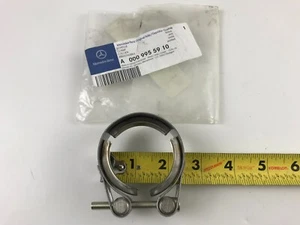 GENUINE OEM Mercedes-Benz 926 EGR COOLER CLAMP A0009955910 DDEA0009955910 OM 460 - Picture 1 of 9