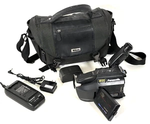 Panasonic Palmcorder Palmsight VHSC PV-L559 Camcorder 150x Zoom - Picture 1 of 19