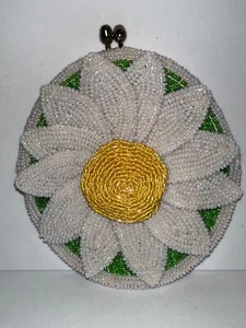 Vintage 1965 Delill Hand Beaded Coin Purse Made in Japan - Picture 1 of 6