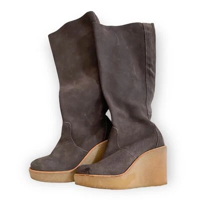 Pierre Hardy Botas de gamuza topo en cuña de crepé. talla 36 EU Foto 1 de 4