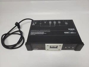 Monster Power HTS 3500 MKII Home Theater Power Center - Picture 1 of 19