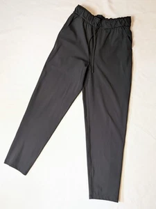 PRISTINE Lululemon Sz 6 Black Keep Moving 7/8 High Rise Pant Travel - Picture 1 of 5