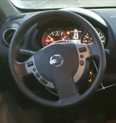 Airbag volante conductor Nissan Rogue LH 2010-2012 OEM Foto 1 de 3