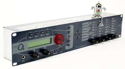 Waldorf Micro Q Synthesizer Rack Blau + Neuwertig + 1,5 Jahre Garantie - Bild 1 von 4