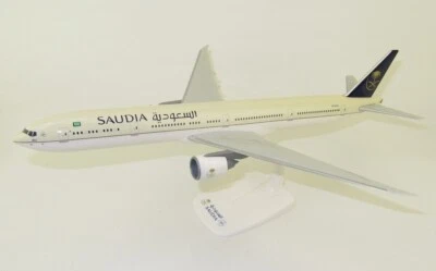 SAUDIA Boeing 777-300 Scala 1:200 Modellino Collezione Esposizione B777 HZ-AK41 - Immagine 1 di 4