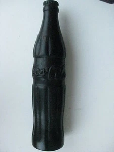 BOTELLA TALLADA EN ÉBANO COCA COLA DE MADERA DE COLECCIÓN MEDIADOS DE SIGLO - Imagen 1 de 11