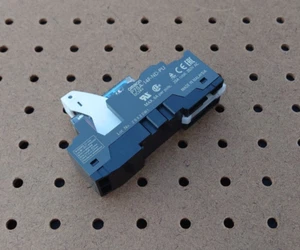 MÓDULO OMRON PLC P7SA-14F-ND-PU BASE RELÉ con G7SA-5A1B - Imagen 1 de 6