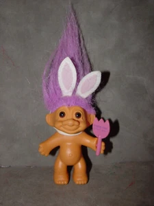 Troll Puppe 3 Zoll Russ Osterhase Hase Some Bunny Loves You lila Haare - Bild 1 von 1