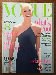 Amber Valletta - Vogue magazine - July 1996, Ewan McGregor, Randy and Evi Quaid - Picture 1 of 15