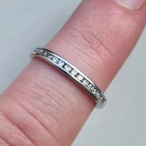 Hallmarked 950 Platinum .15ct Diamond Half Eternity Ring P 3.1g - Picture 1 of 17